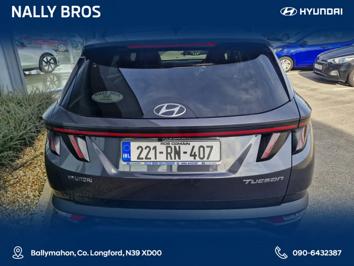 Hyundai Tucson IX35 EXECUTIVE PLUS DIESEL 5 5DR - Image 3