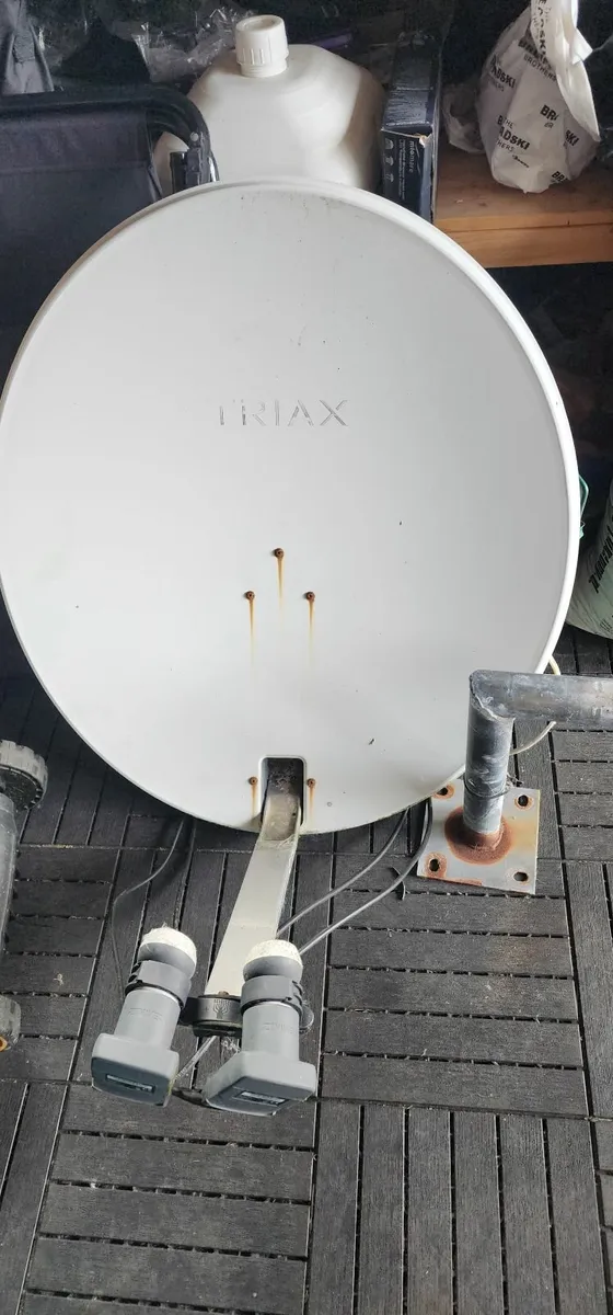 Satellite dish  and receiver hd - Image 1