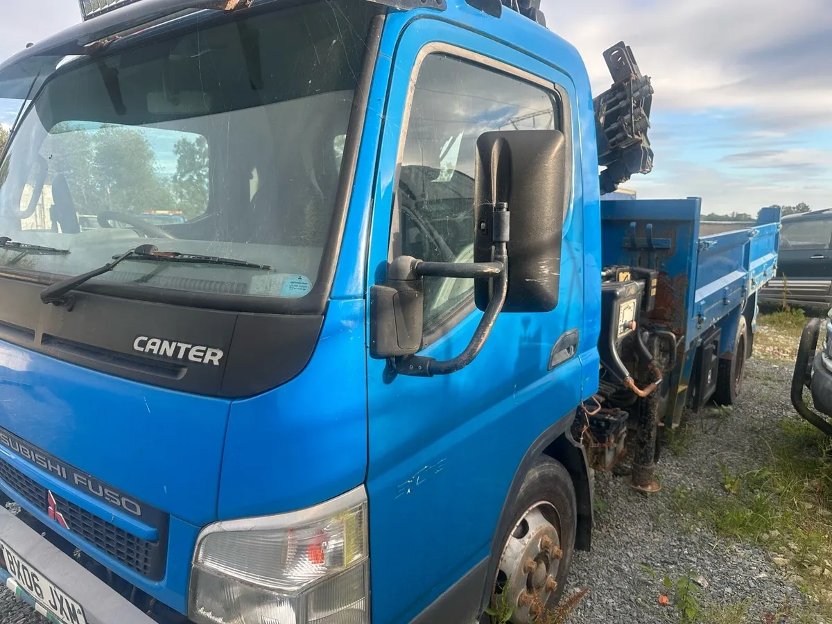Mitsubishi canter recovery// tipper crane - Image 4