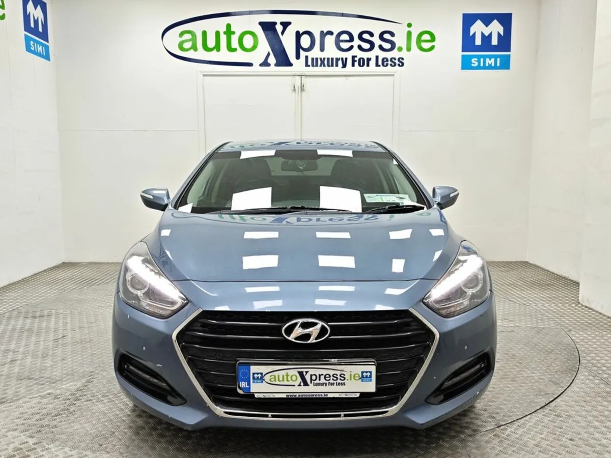 Hyundai i40 Salon Executive, Reversing camera - Image 3