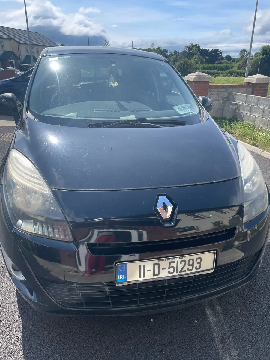 Renault Scenic 2011 - Image 1