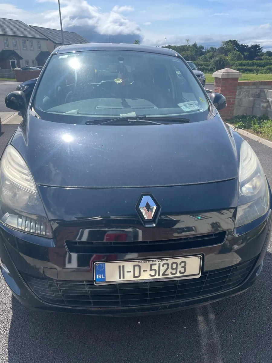 Renault Scenic 2011 - Image 2