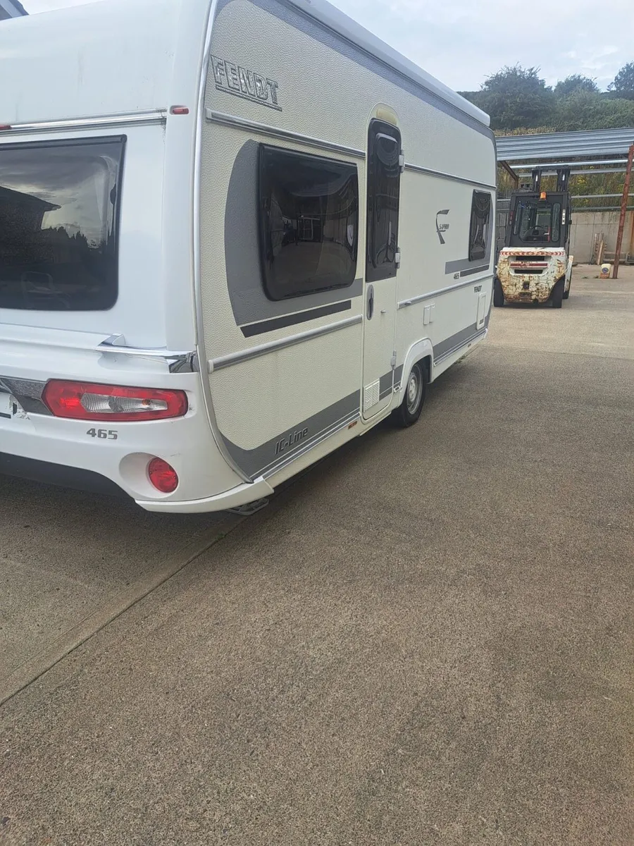 Caravan - Image 3