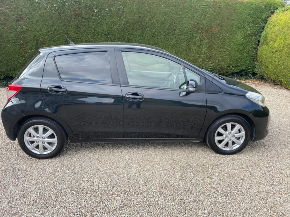 Toyota Vitz NSP130 5DR AUTO - Image 4
