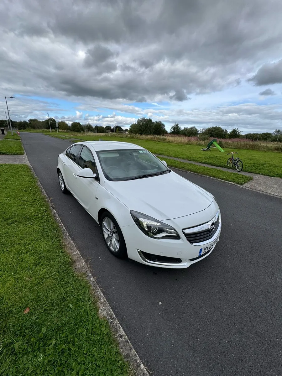 Opel Insignia 2016 - Image 1