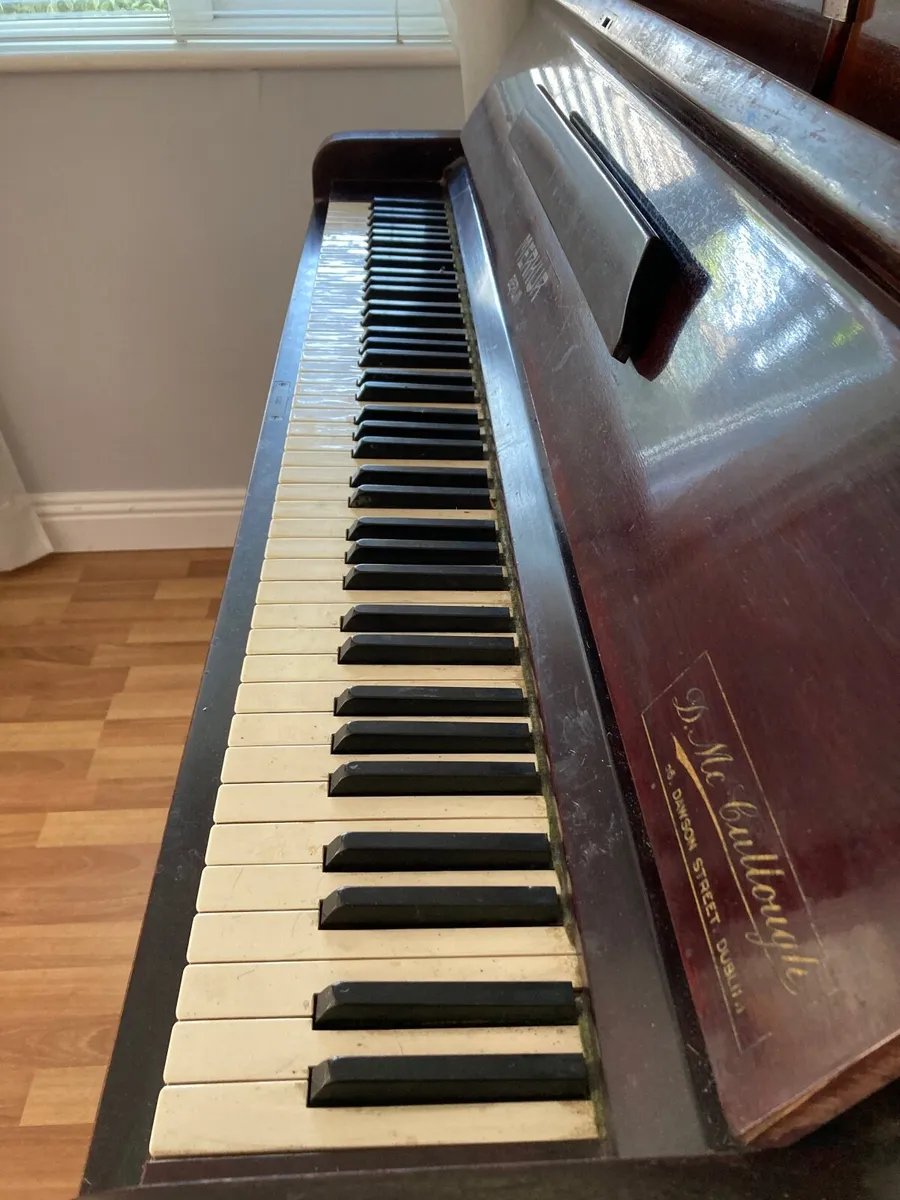 Piano - Image 2
