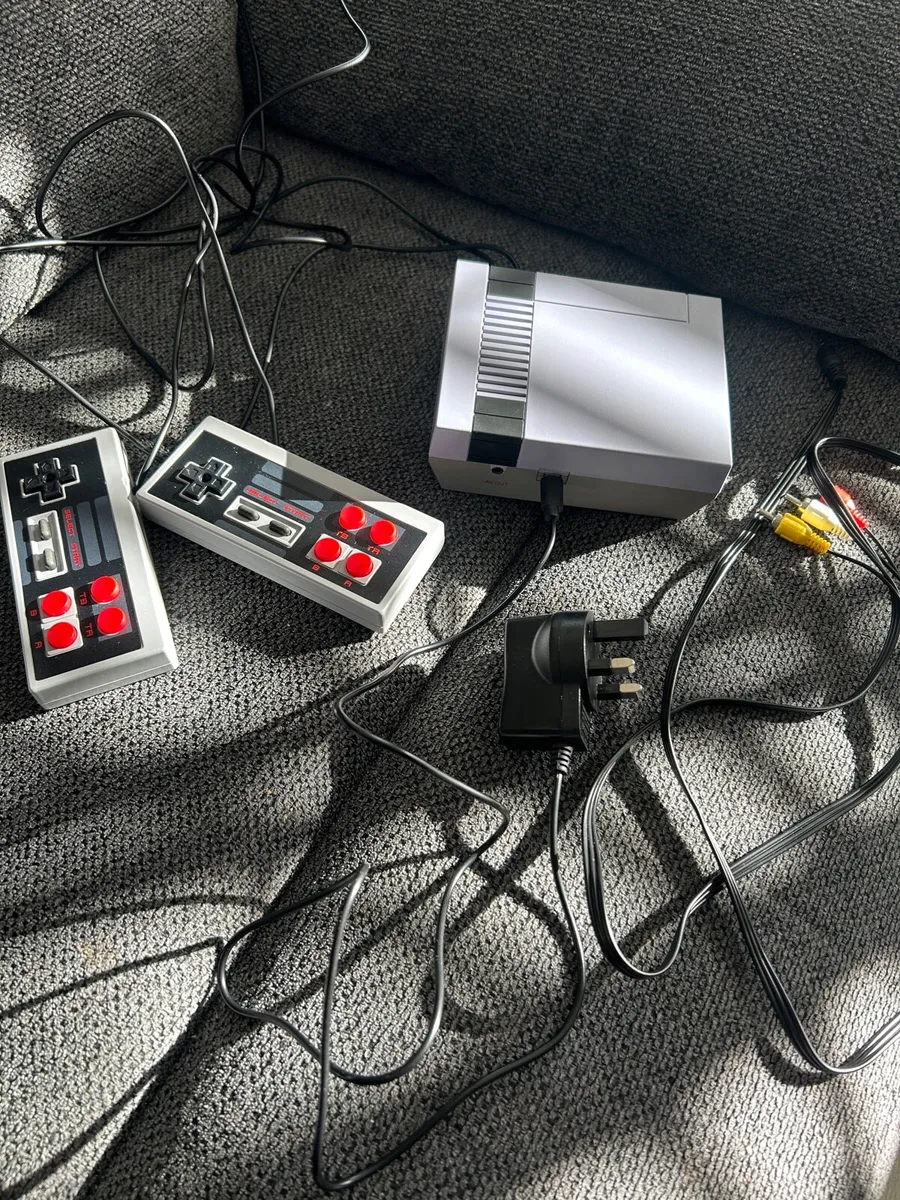 Retro Mini Game Console - Image 3