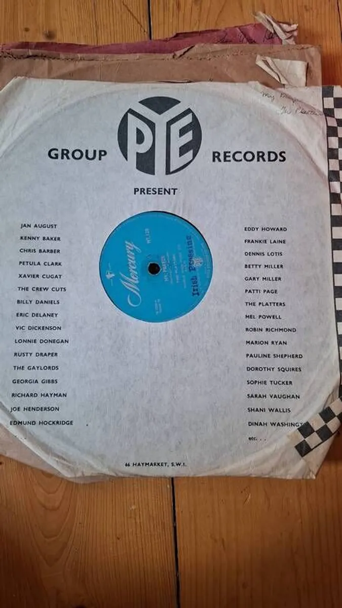 vinyl collection of 48 records from1950s - Image 2
