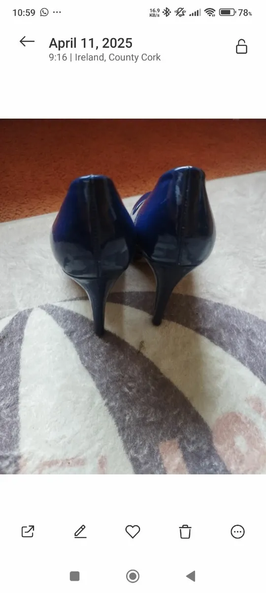 Navy shoes - Image 2