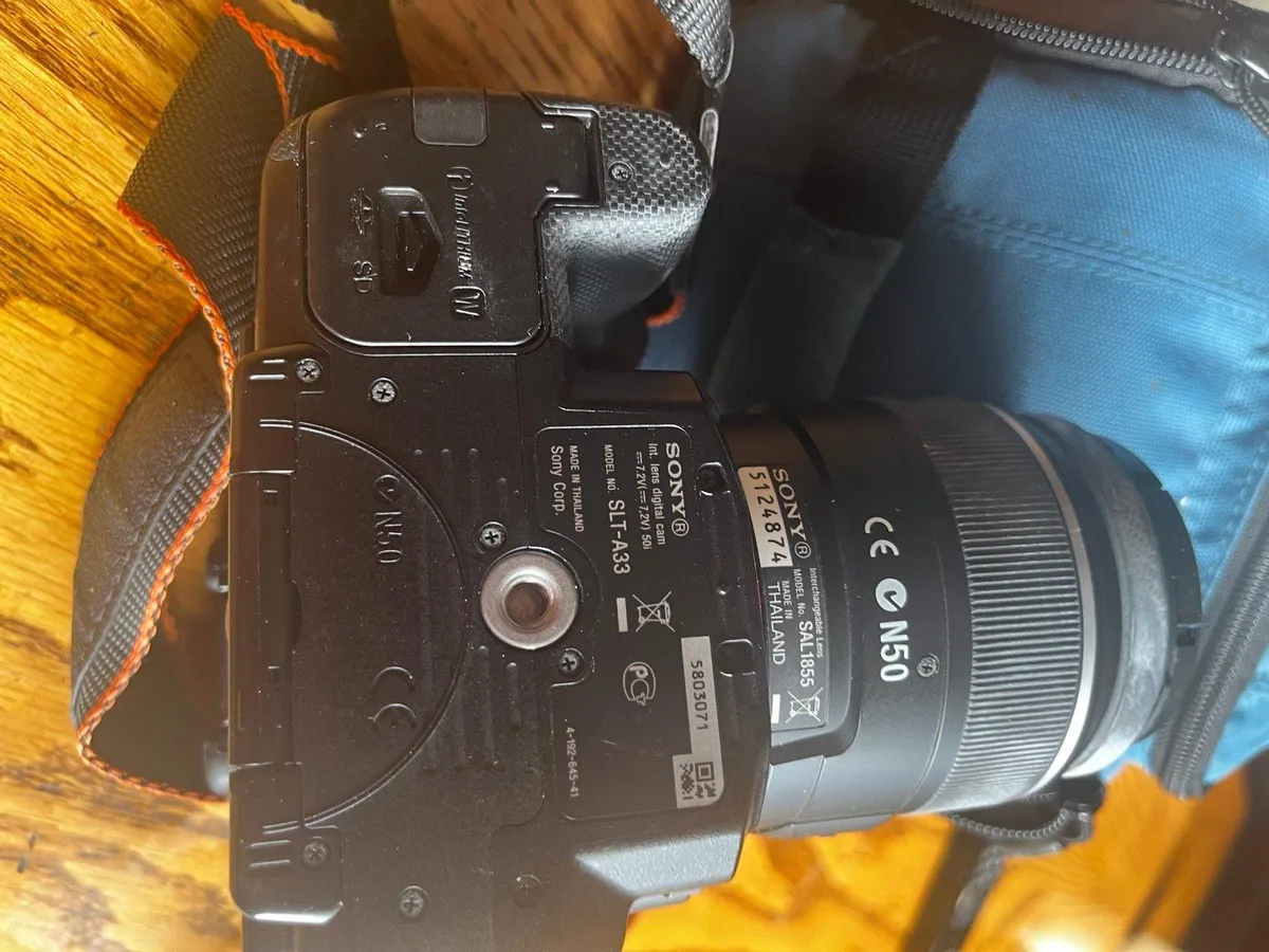 Sony Camera and zoom Lense - Image 3