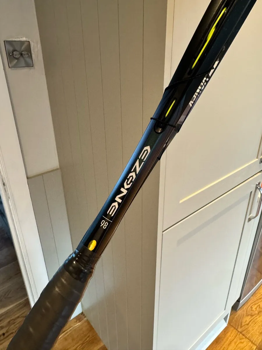 Yonex Ezone 98 - Image 2