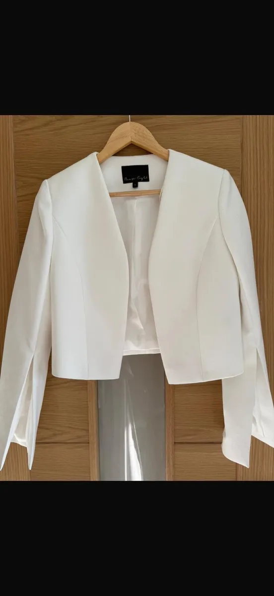 Women’s clothes - Image 1