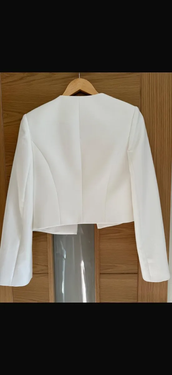 Women’s clothes - Image 2
