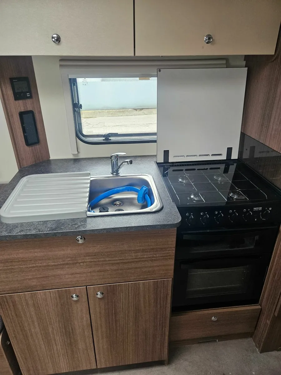 2019 Bailey Phoenix 5 berth - Image 3