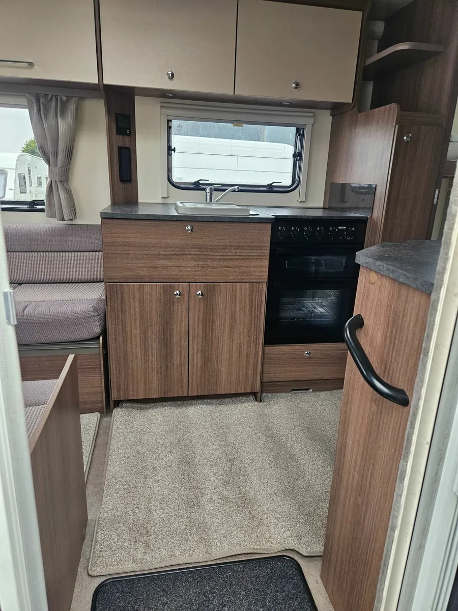 2019 Bailey Phoenix 5 berth - Image 4