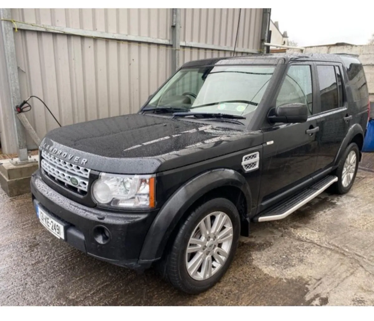 Car - Image 2