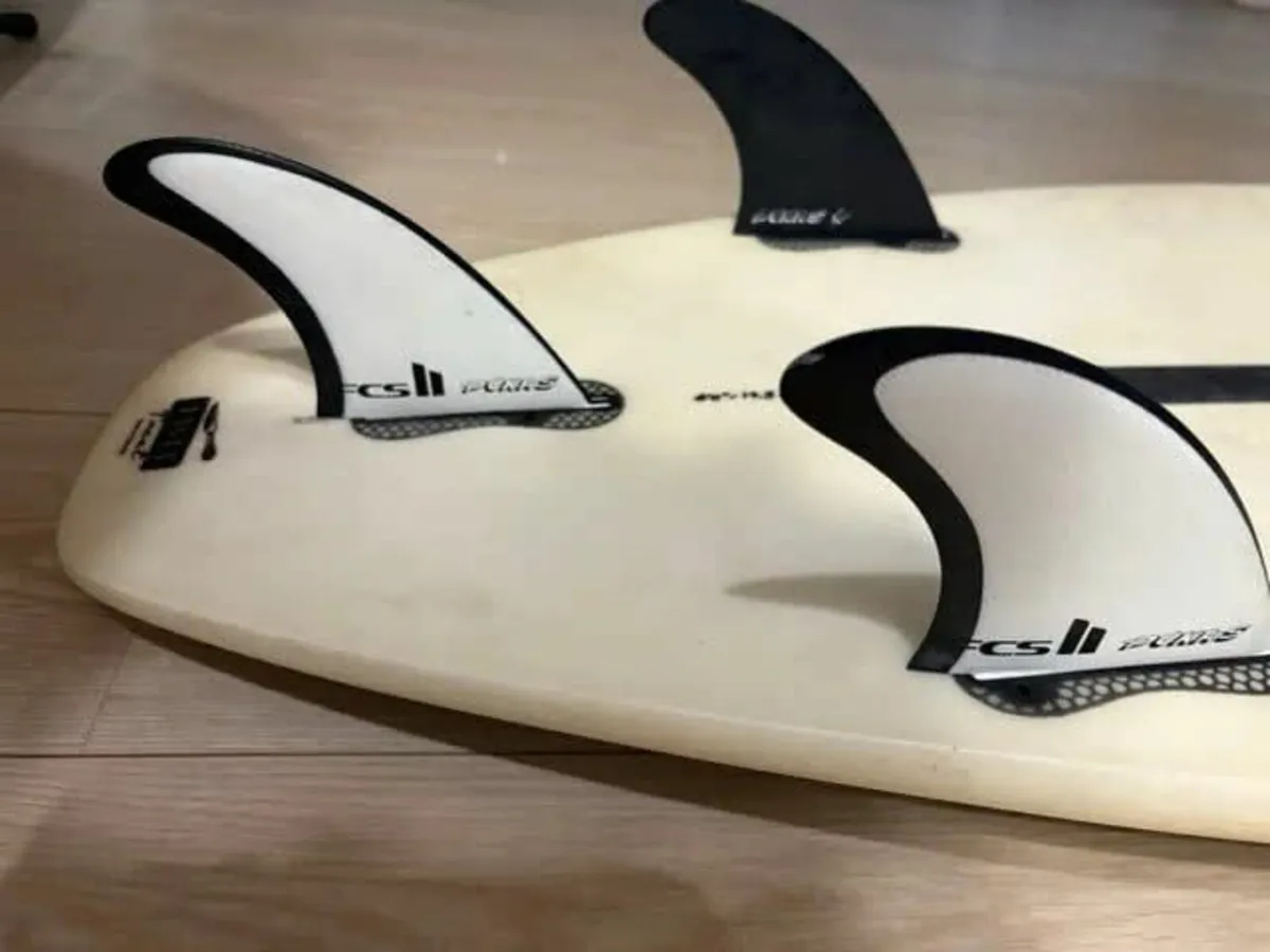 Pukas Tasty Treat surfboard - Image 3
