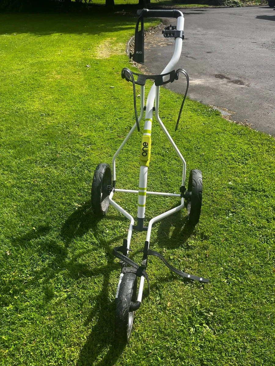 Golf - Image 1