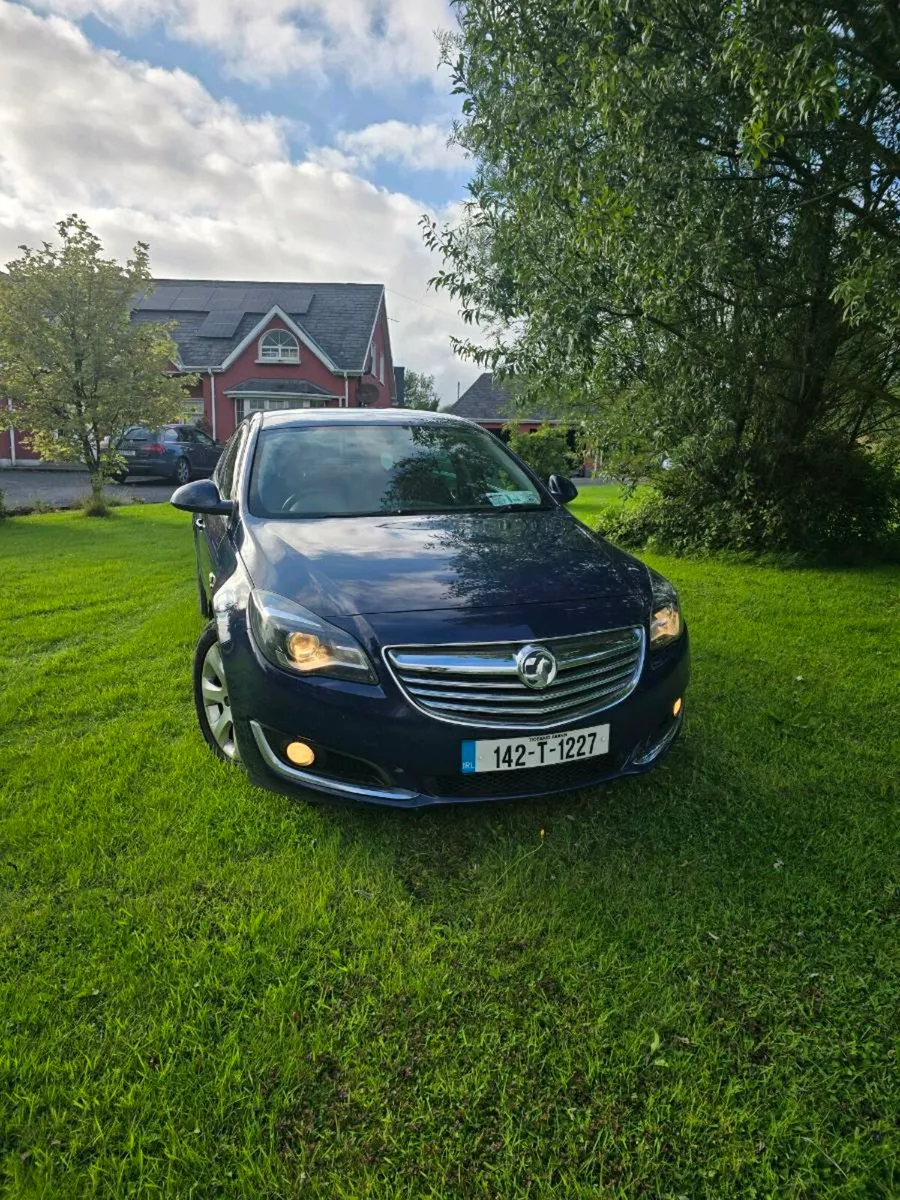 Vauxhall Insignia SRI Tax and Nct €4995 - Image 2