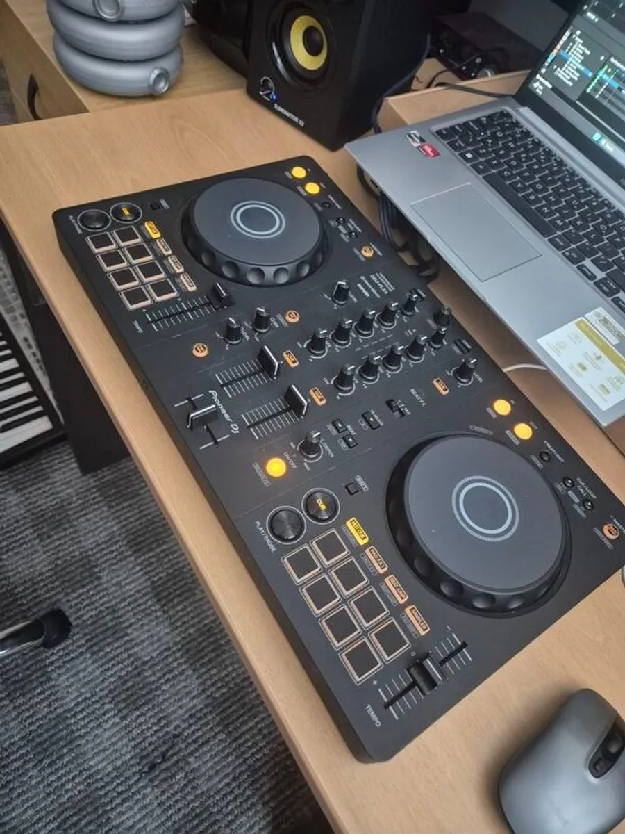 Pioneer FLX-4 DJ Controller for Rekordbox & Serato - Image 2