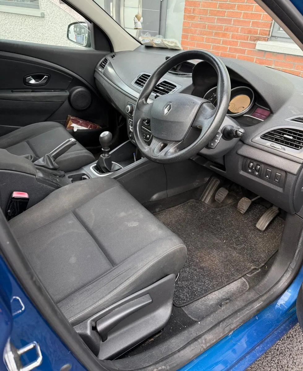 Renault Megane 2010 - Image 4