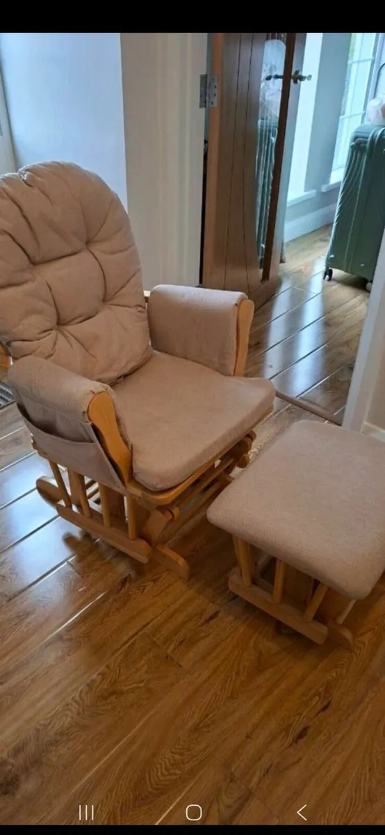 Baby rocking chair and footstool - Image 1