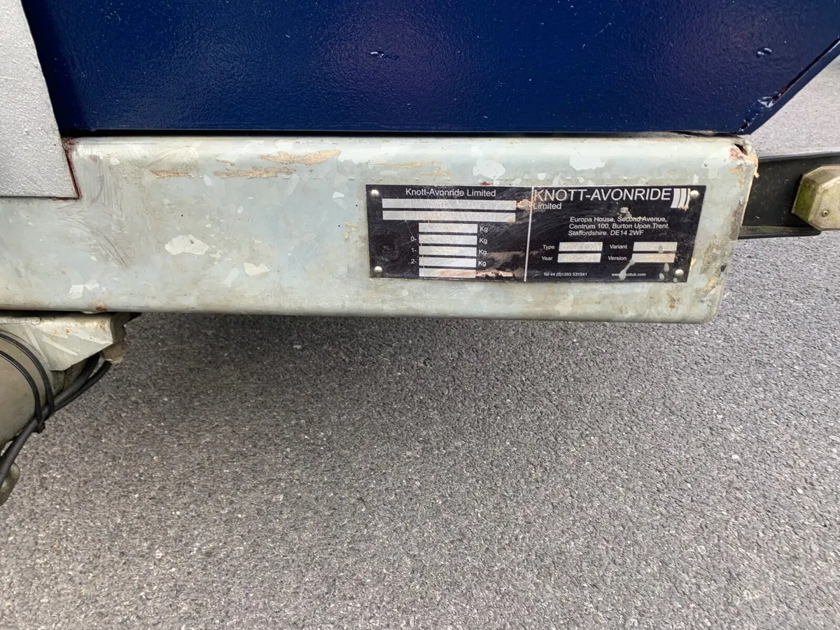 Trailer - Image 4