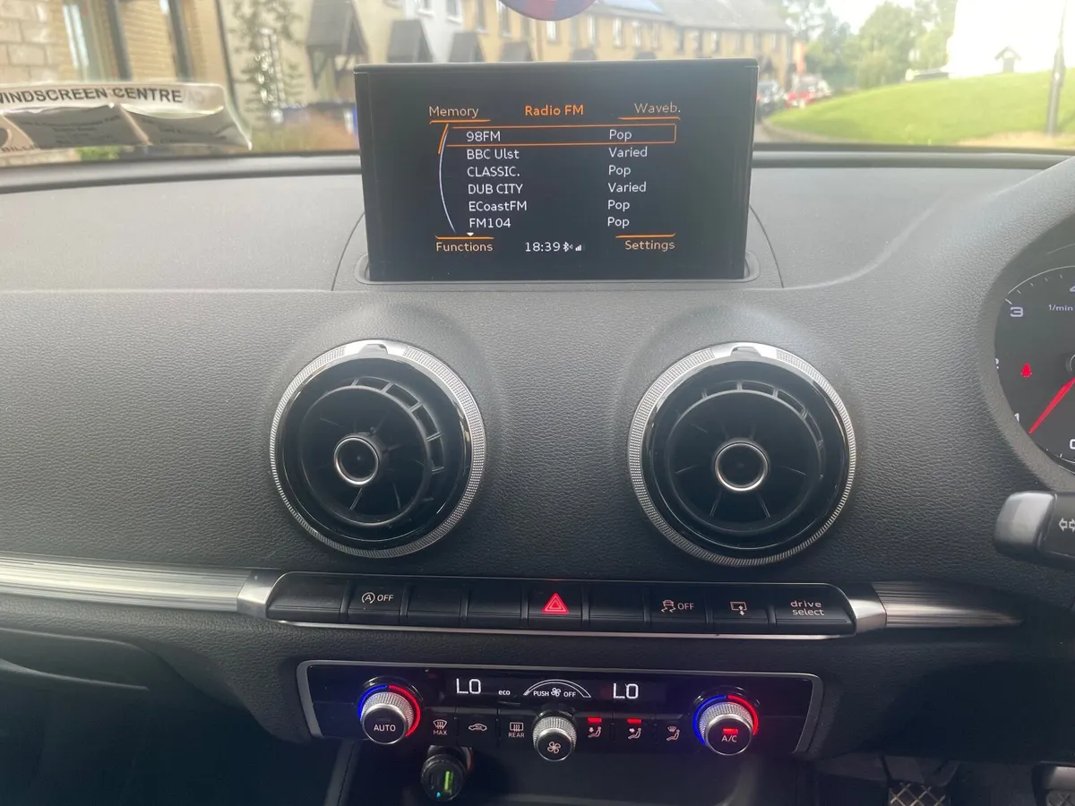 Audi A3 2015 - Image 4