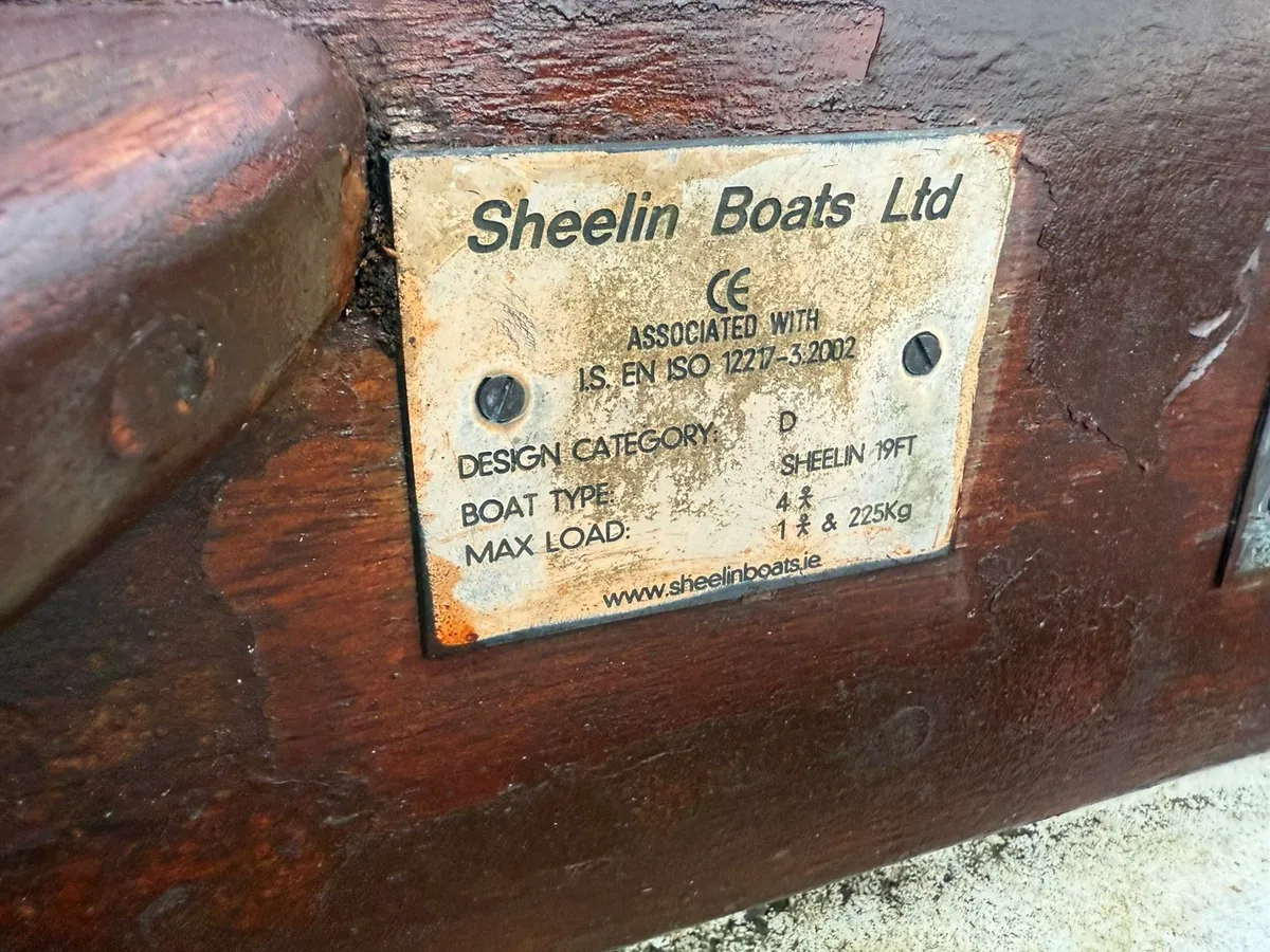 19ft sheelin boat and trailer - Image 4