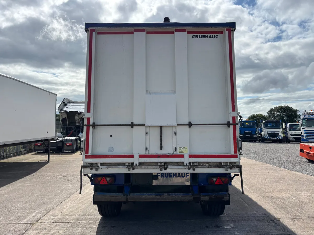 2016 Fruehauf 70 yard tipping trailer electric cov - Image 2