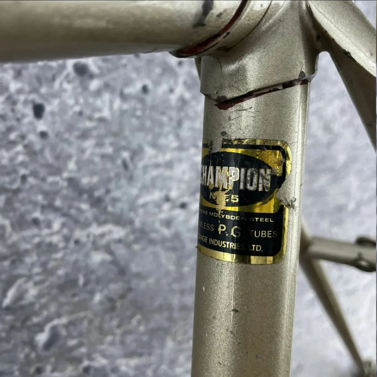 Vintage Centurion Le Mans 12 Road Bike Frame - Image 3