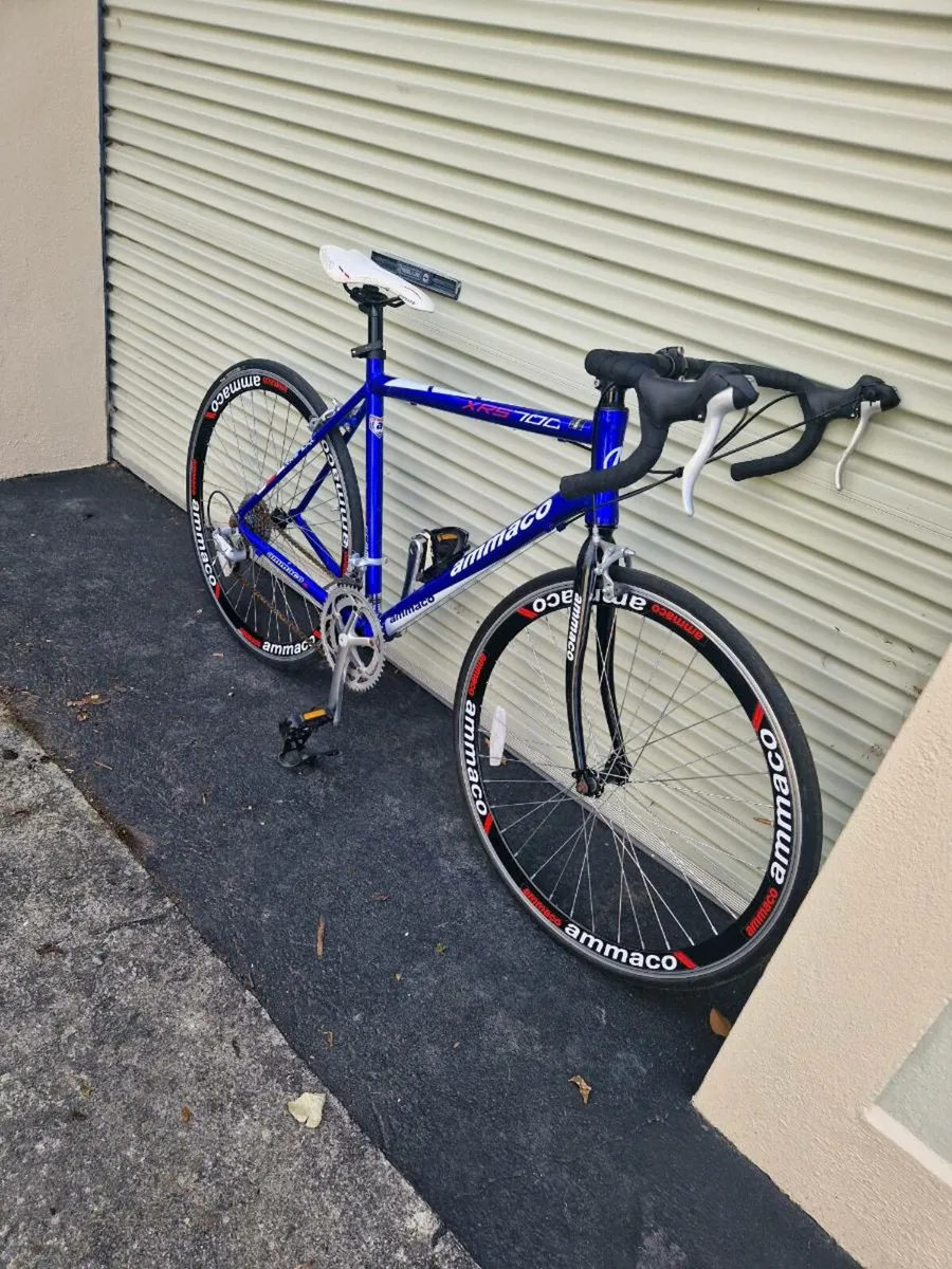 Immaculate roadbike size 54cm Medium - Image 4