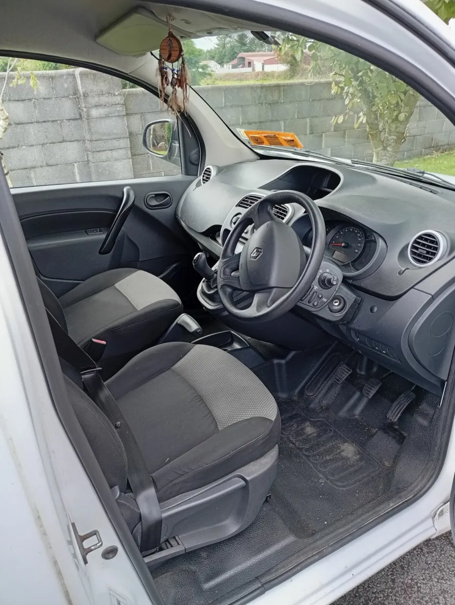 Renault Kangoo 2018 - Image 1