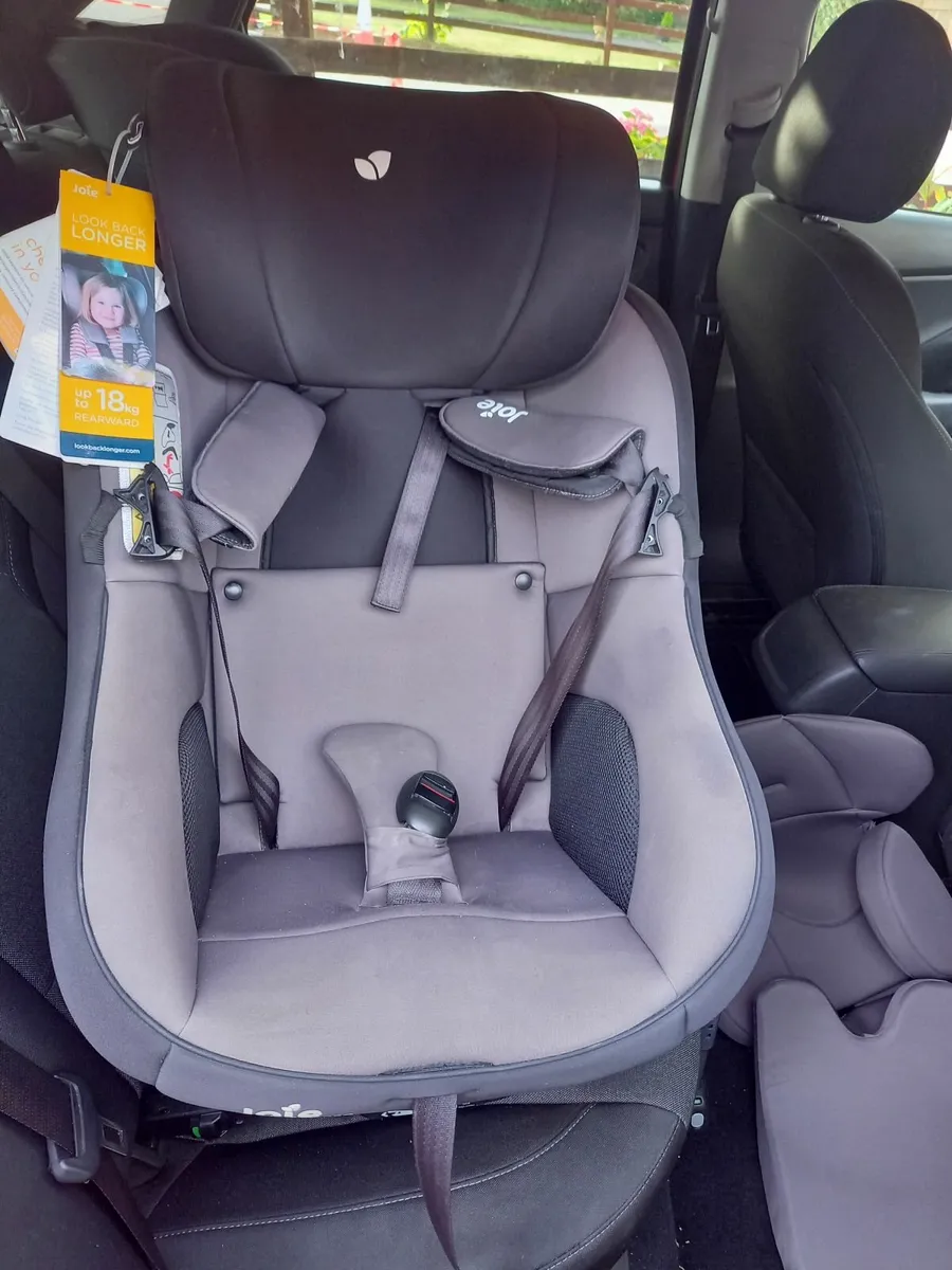 Baby & toddler car seat - Image 2