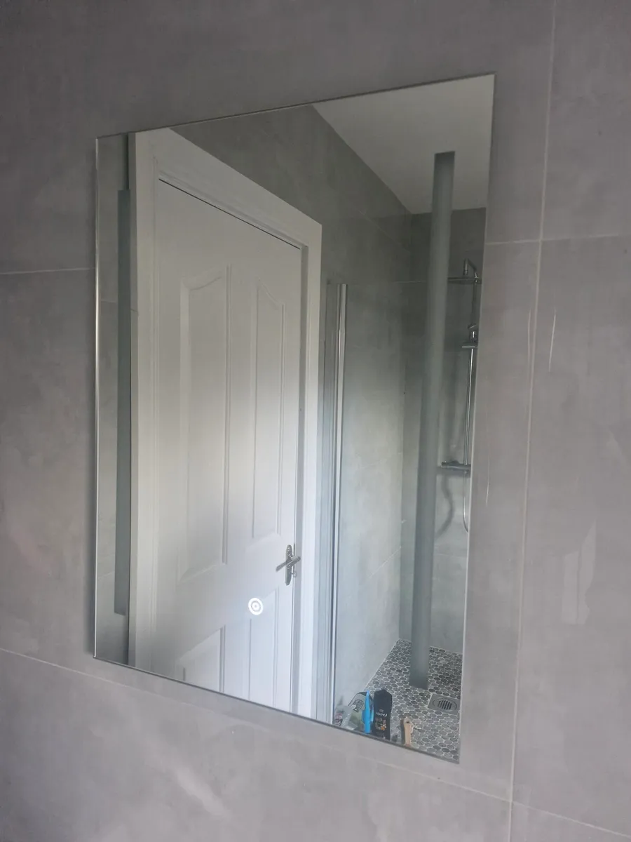 BATHROOM MIRRORS X2 - Image 3