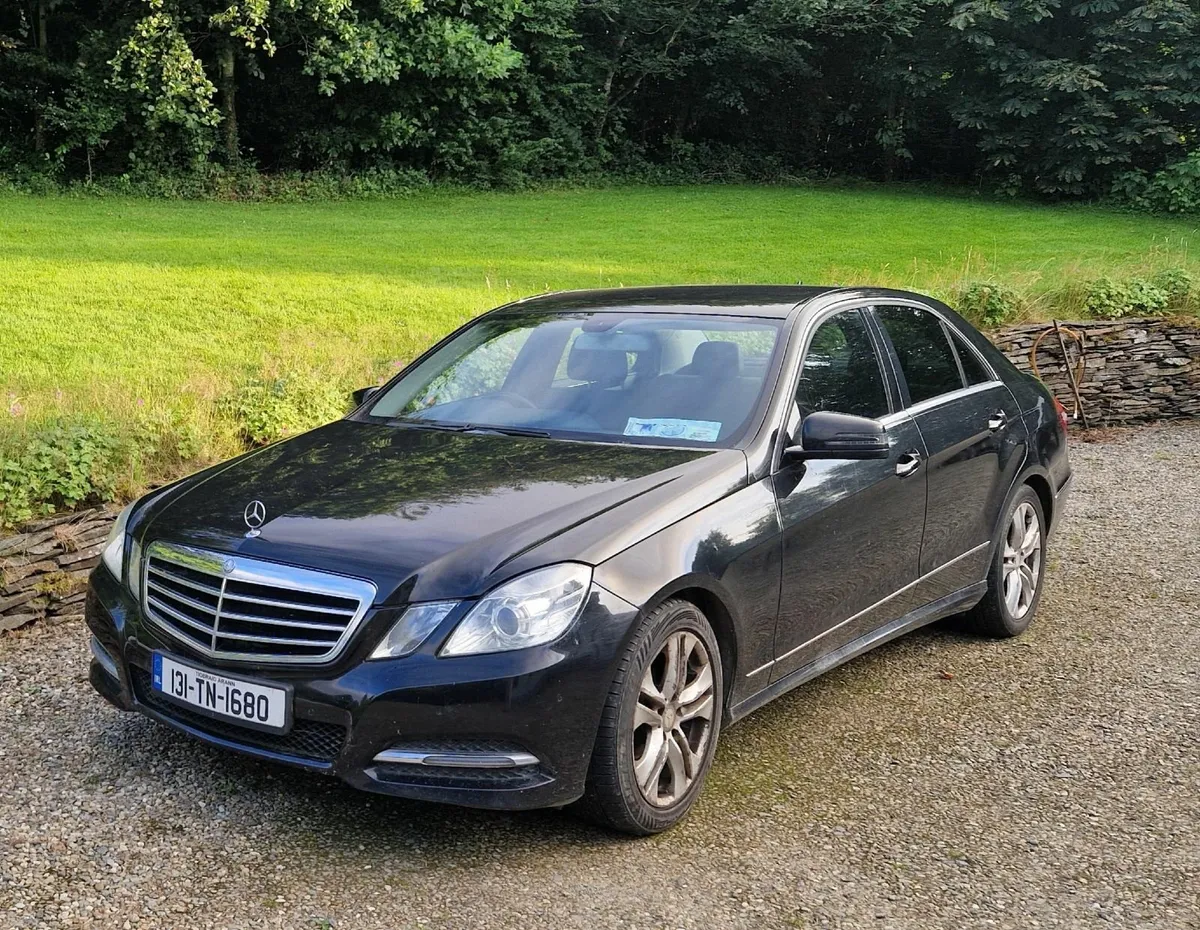 Mercedes-Benz E-Class 2013 - Image 1