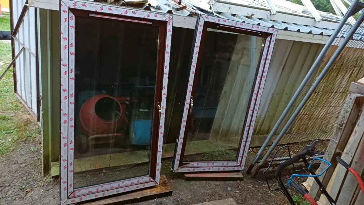 Double glazed windows - Image 1