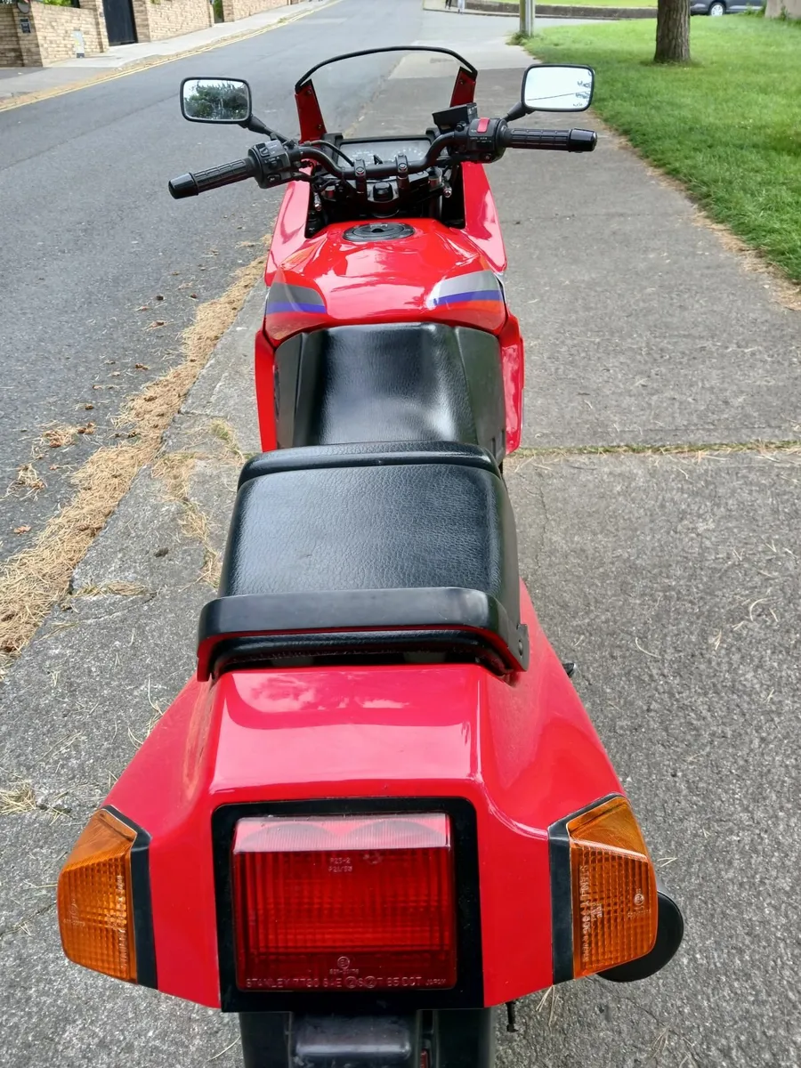 Kawasaki gpx 600 - Image 2