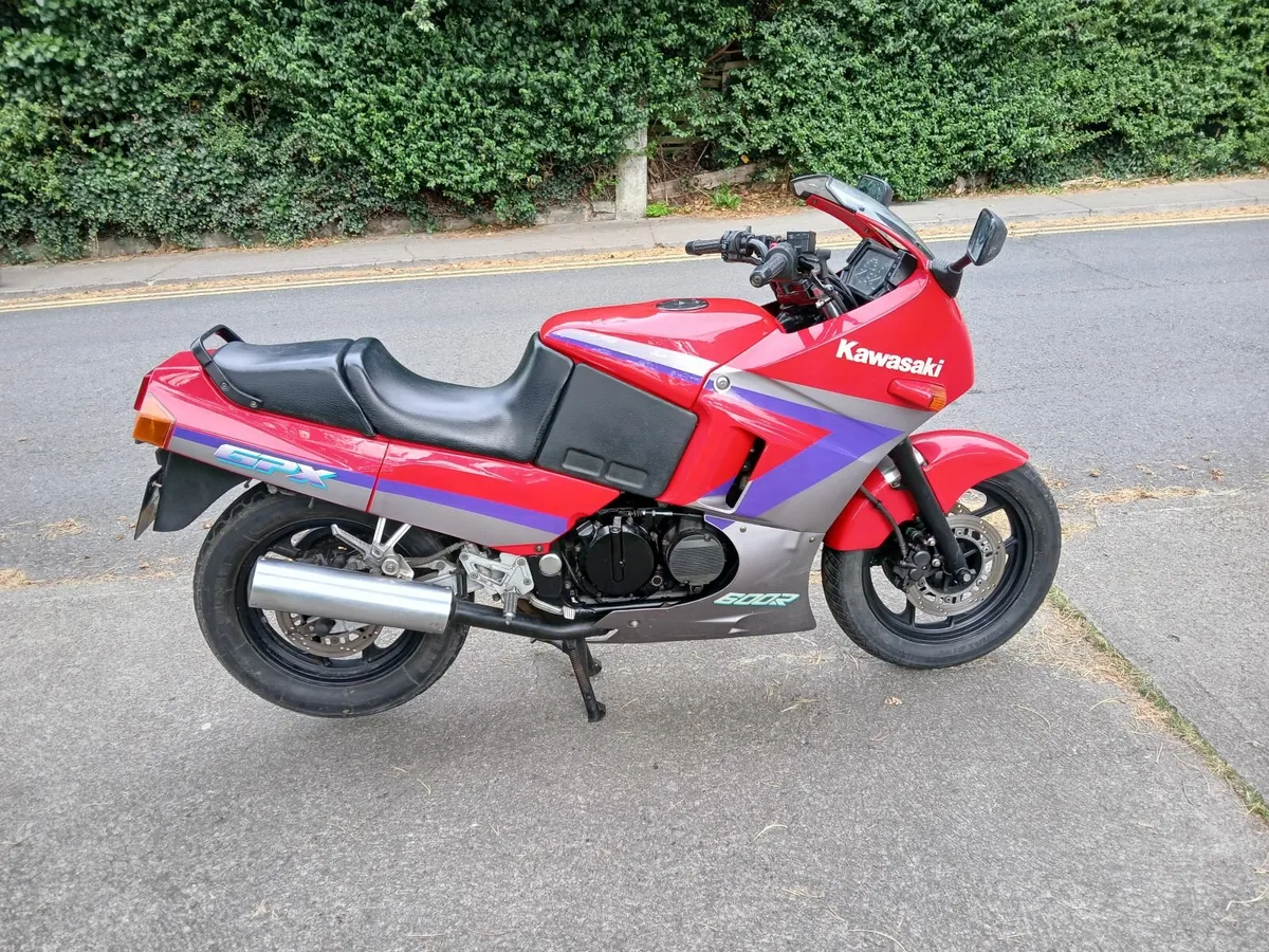 Kawasaki gpx 600 - Image 3