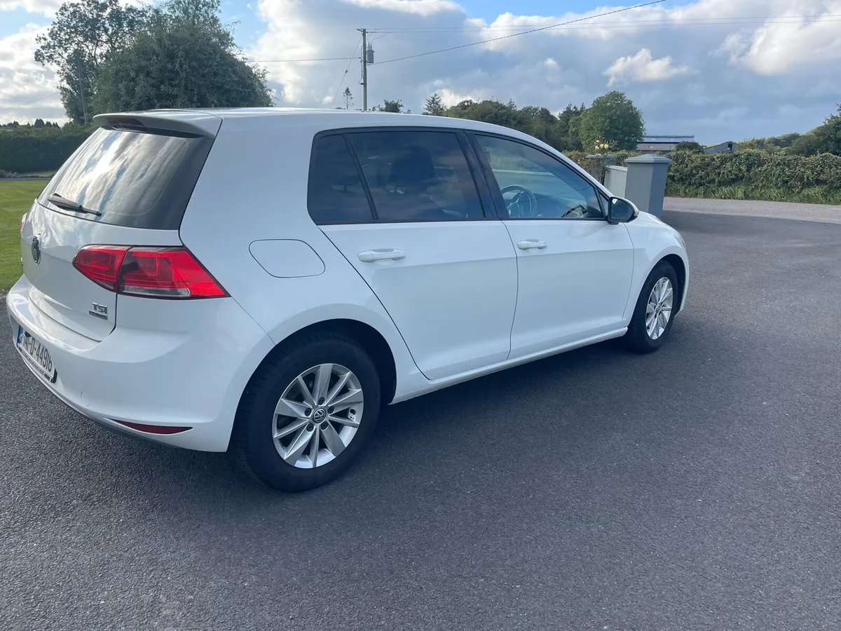 VW Golf 1.2 TSI DSG  Automatic - Image 4