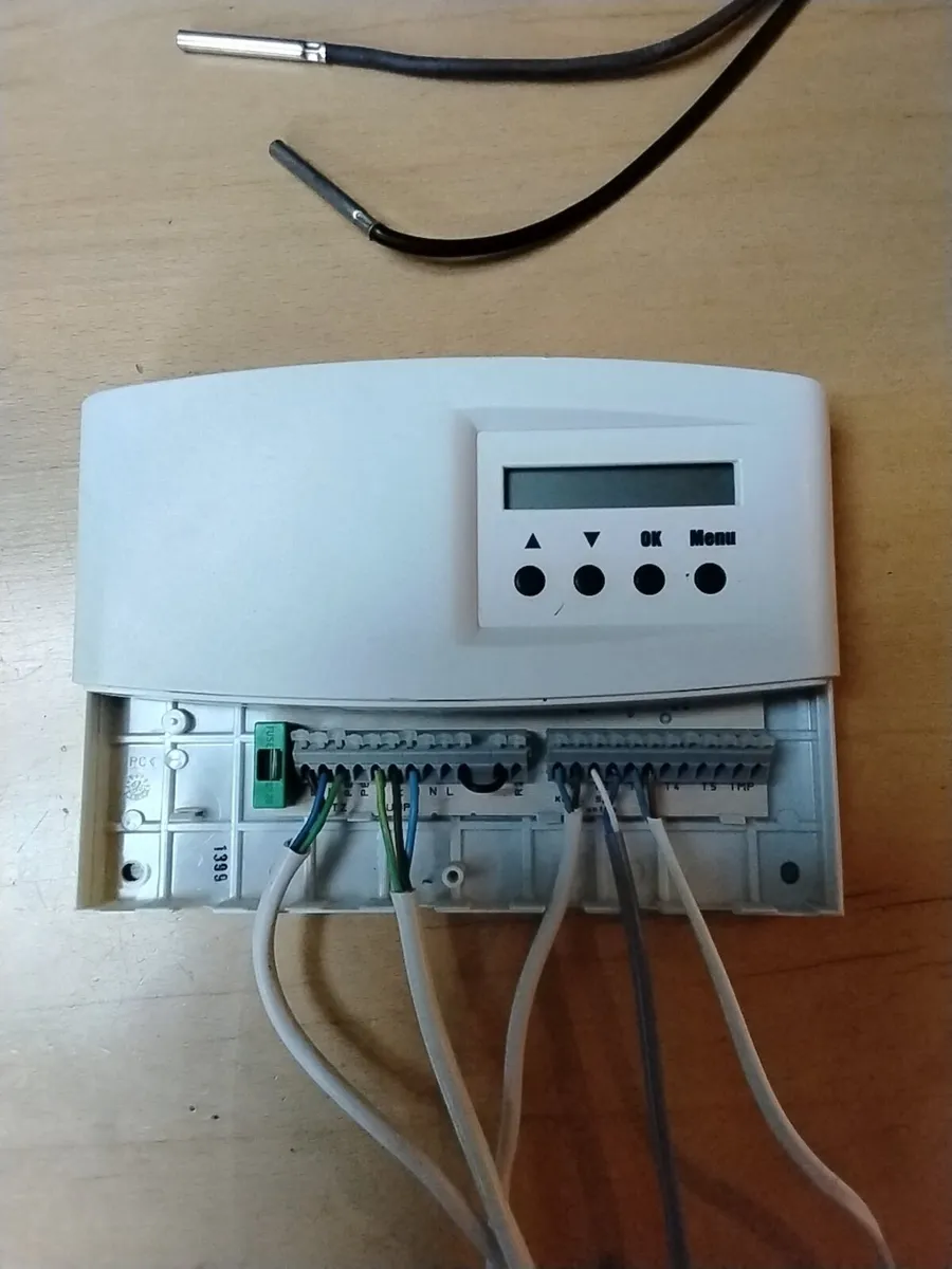 Solar hot water controller - Image 2