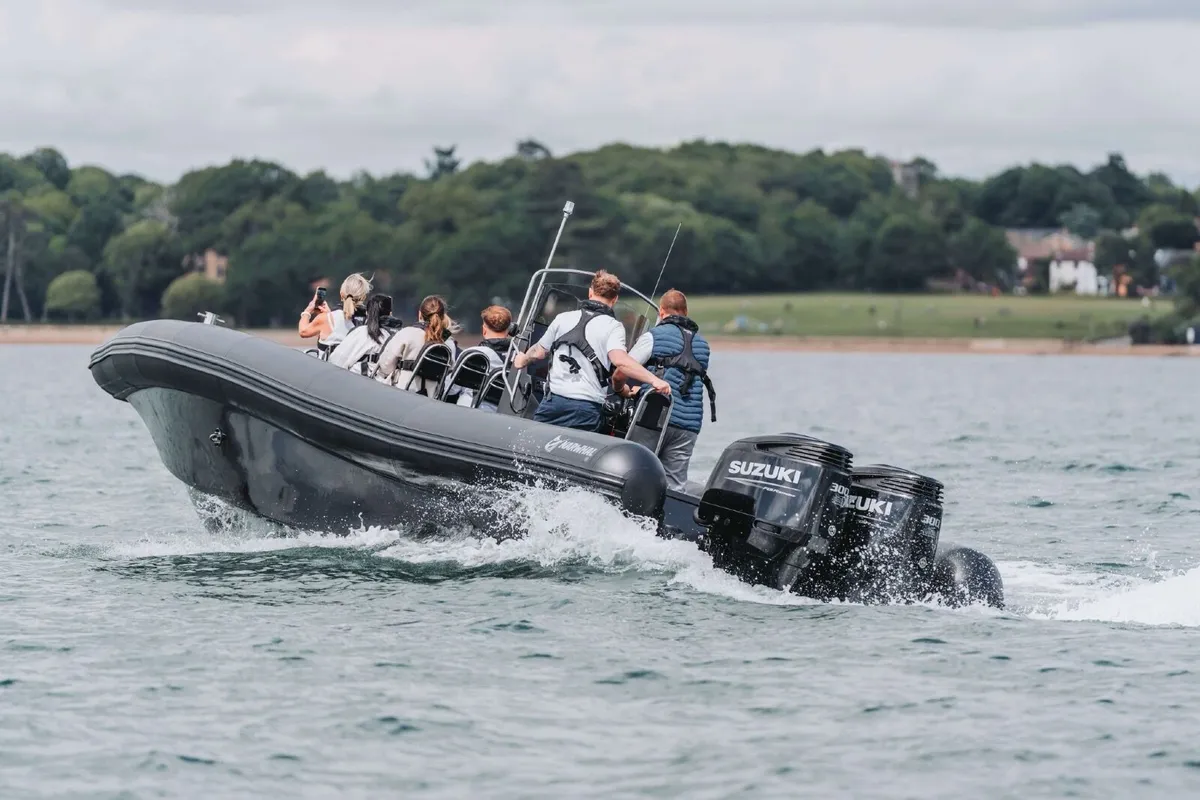 Narwhal Orca 10 with twin 300hp Suzuki's - Image 3