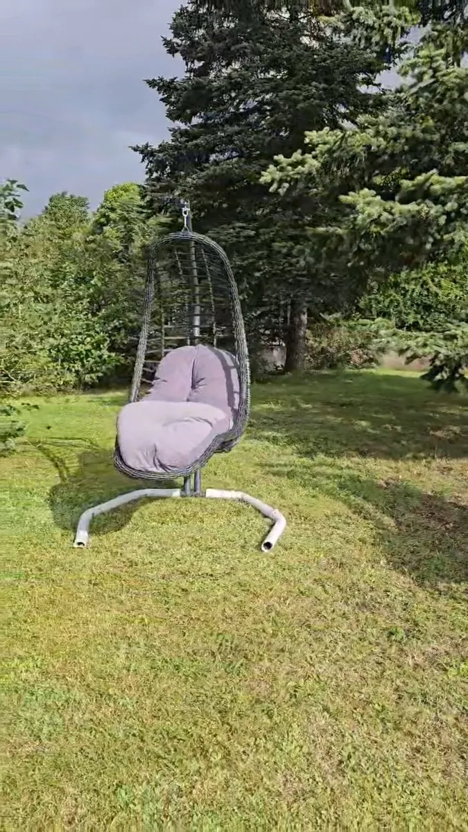 Egg Chair with Cushion and frame brand new - Image 2