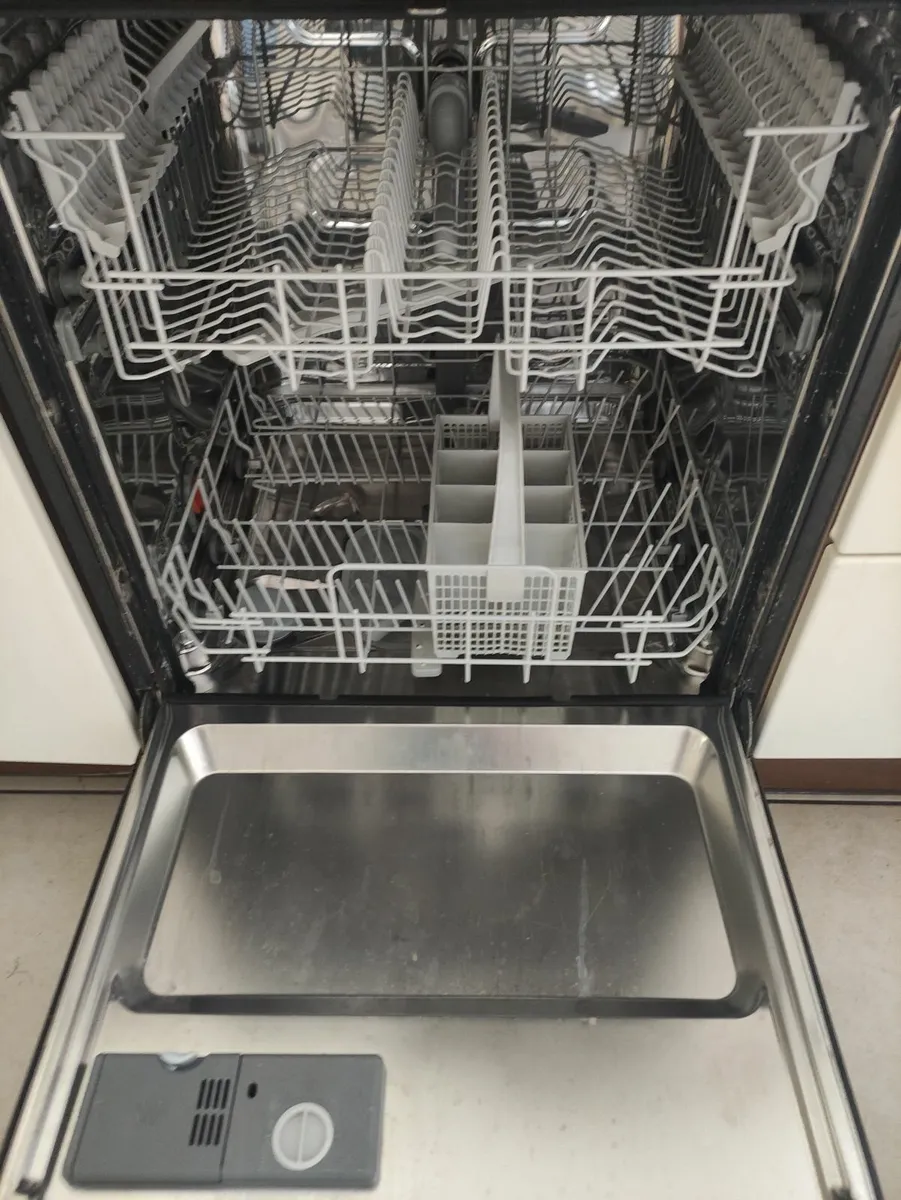 Dishwasher Zanussi Spares Repairs - Image 2