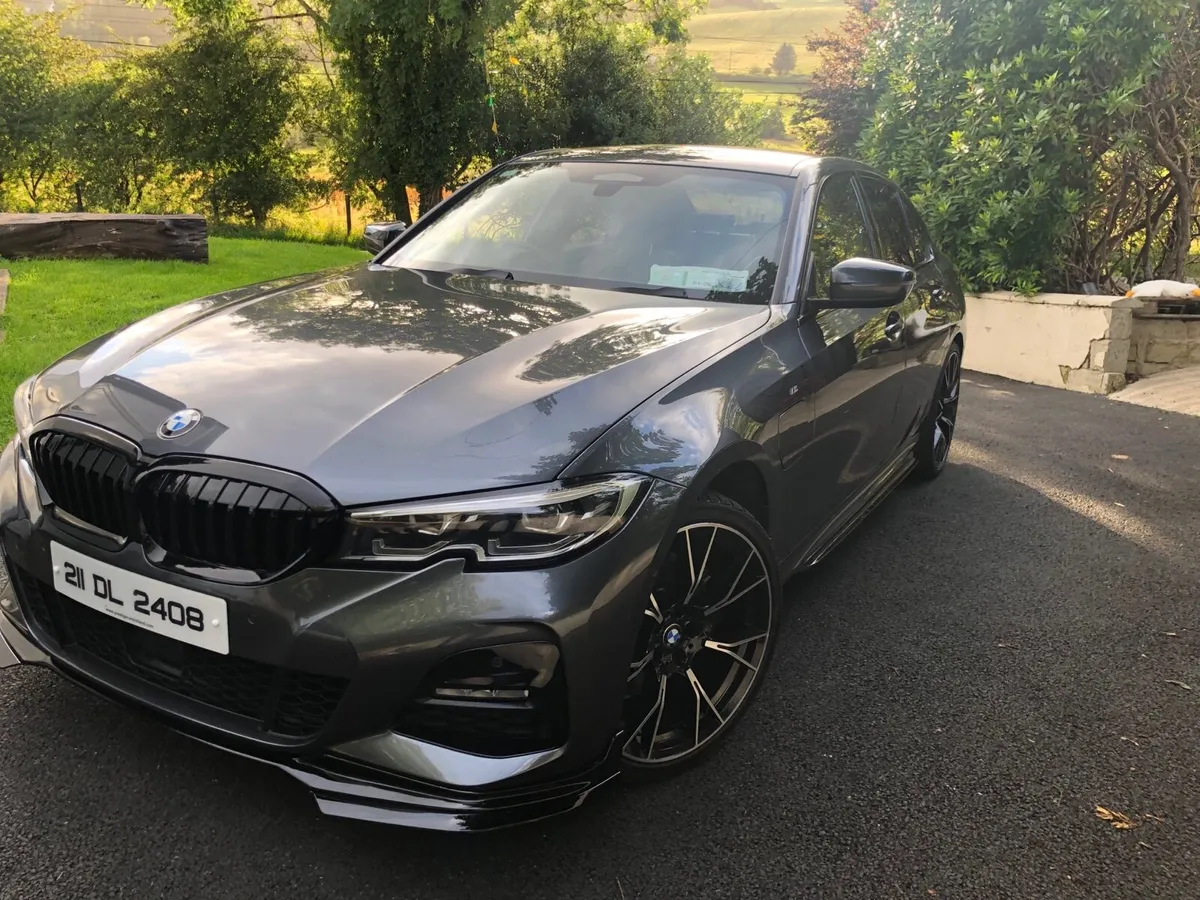 BMW 330 Msport petrol hybrid - Image 3