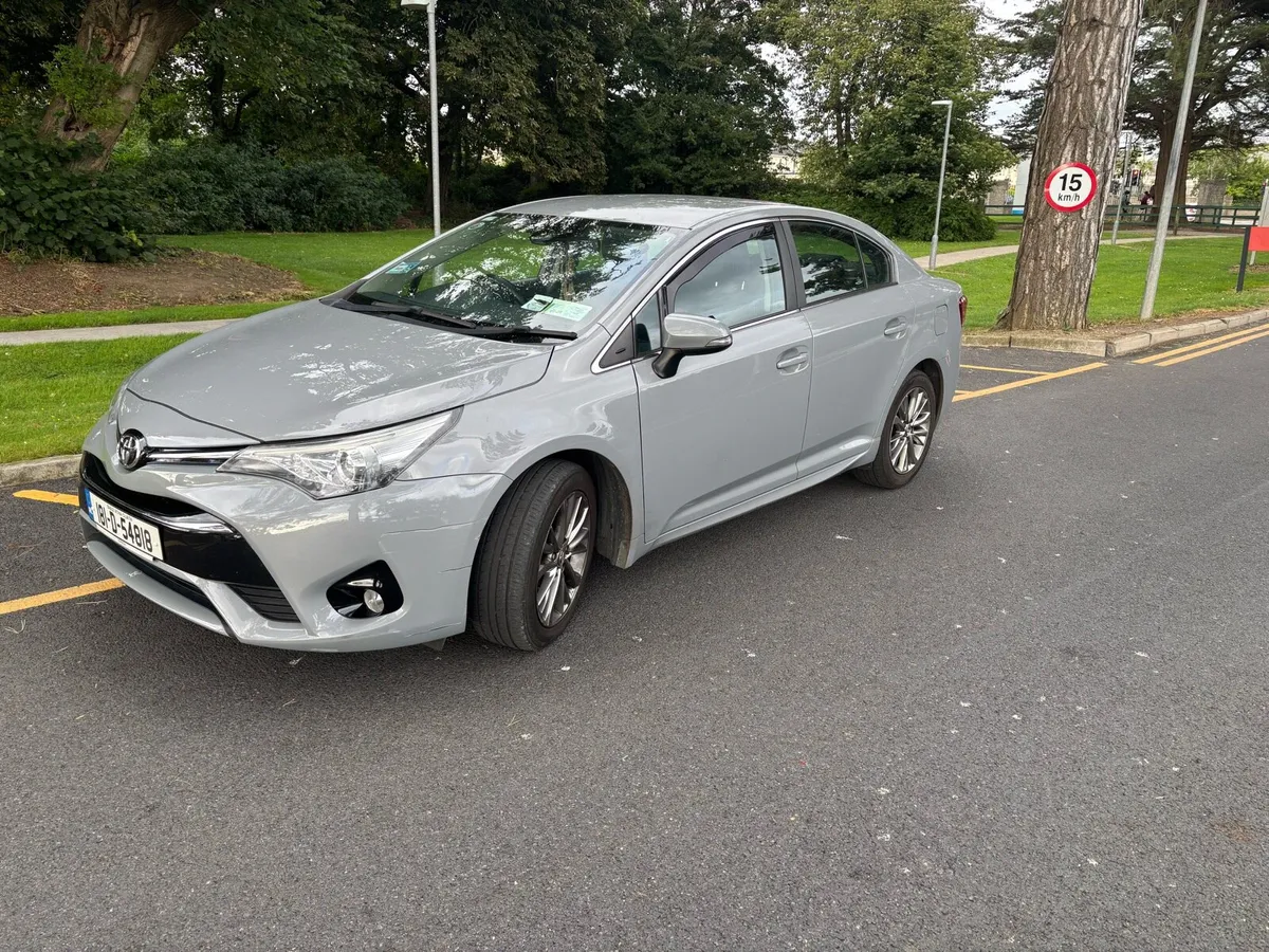 Toyota Avensis business edition - Image 2