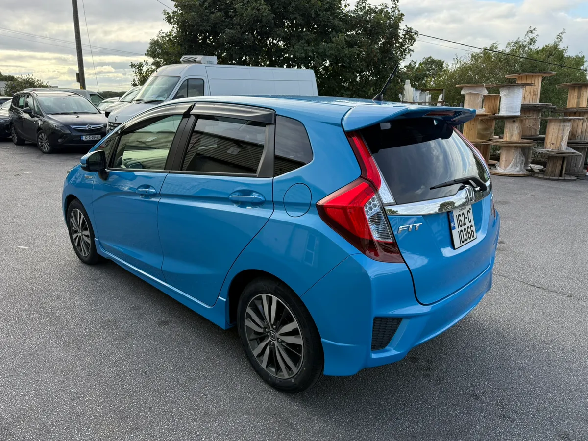 Honda Fit - Image 2