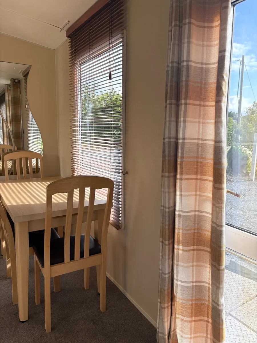 2-Bedroom Mobile Home – 38ft x 12ft - Image 3