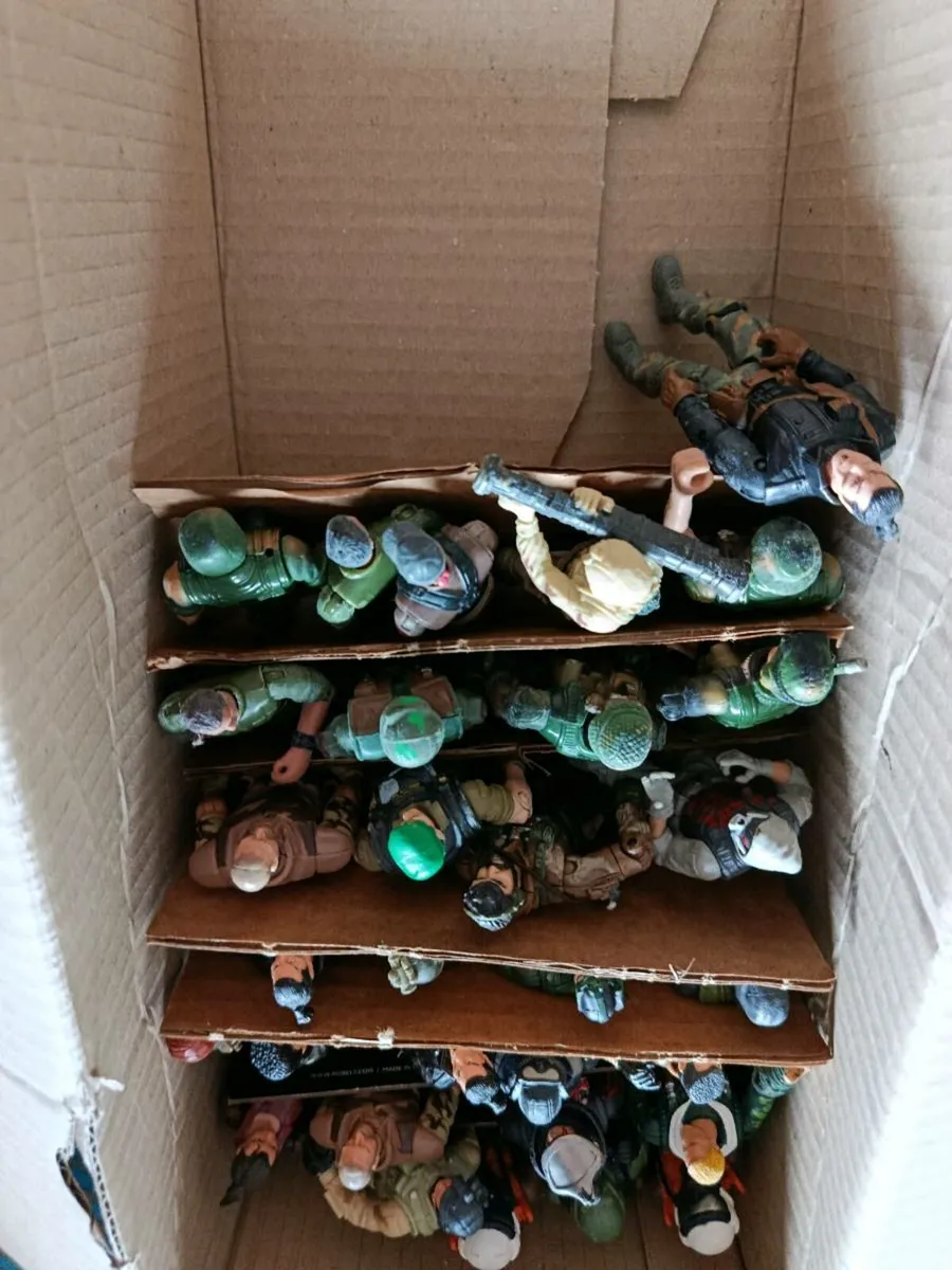 Lanard the corps lot - Image 2