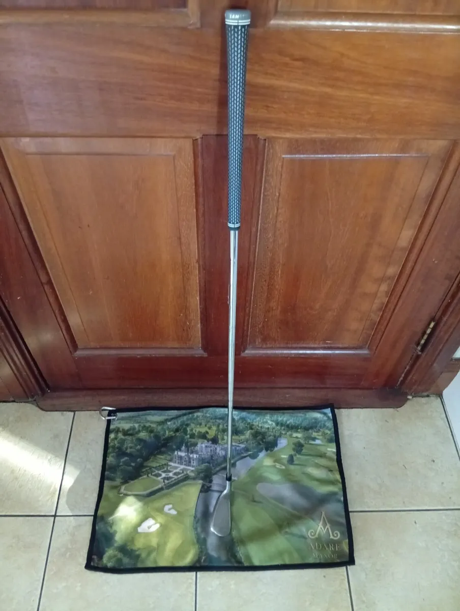 TaylorMade Sim 2 Max Pitching wedge - Image 2
